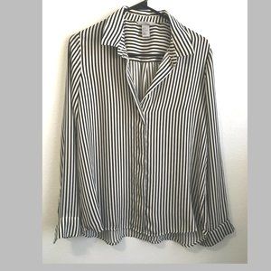 H&M Striped Covered Button-Down Shirt, Size 8/M